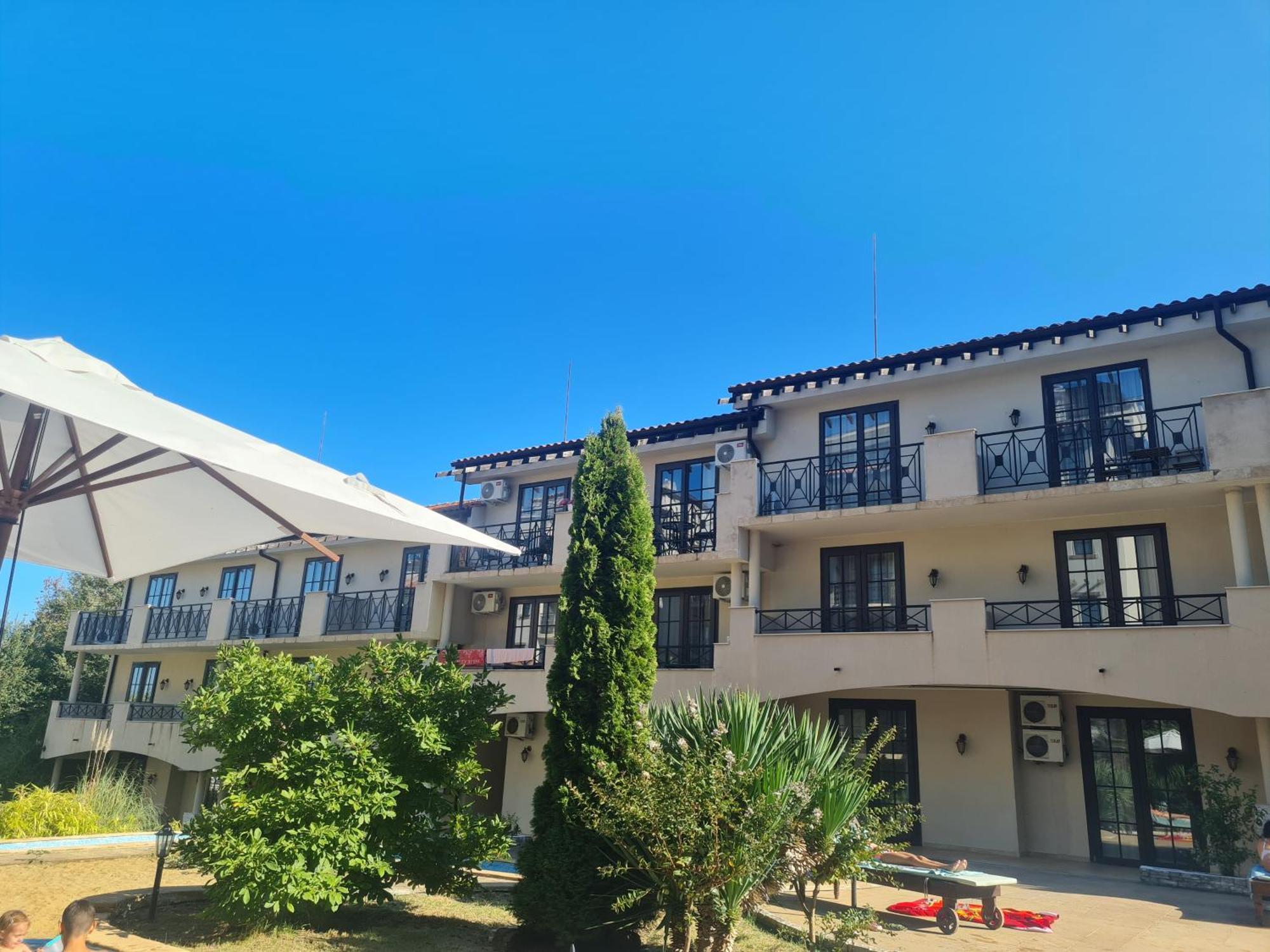Apartment Almi - The Cliff Obsor Exterior foto